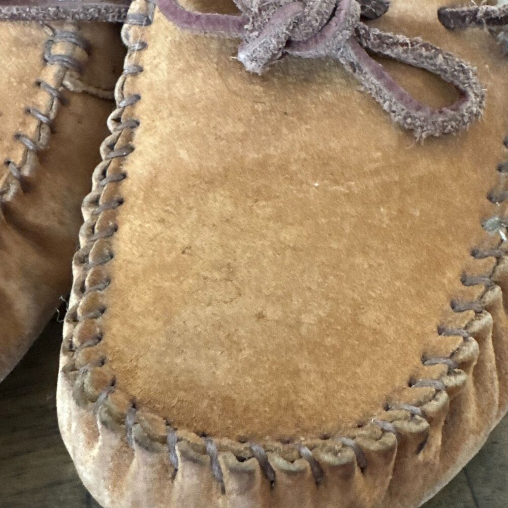 UGG Australia Women Dakota Moccasin Chestnut Slipper US Size 8 - Picture 12 of 13